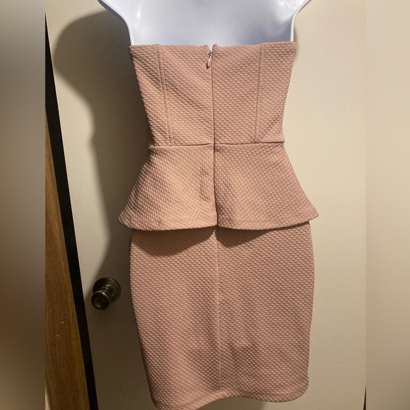 2B Bebe Strapless Dress - Picture 2 of 5